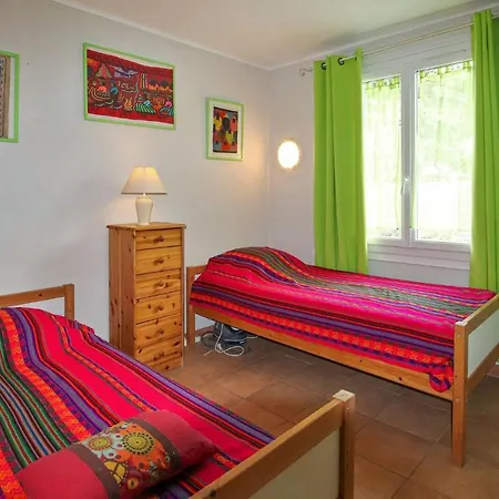 Awesome In With Kitchen Holiday home