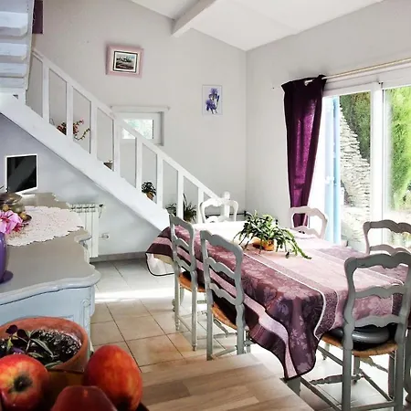 Awesome In With Kitchen Holiday home *